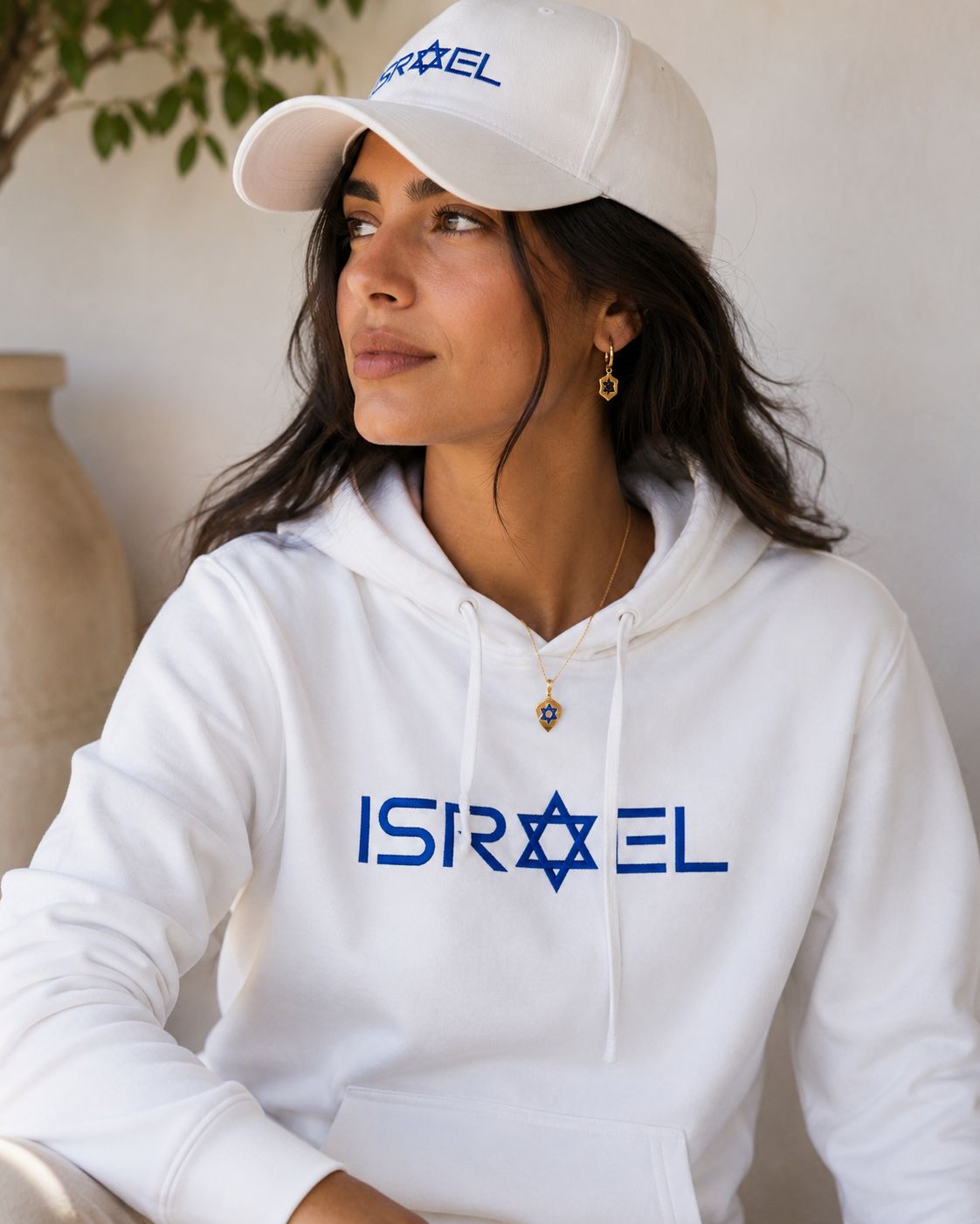 Star Of Israel hoodie and cap — on model